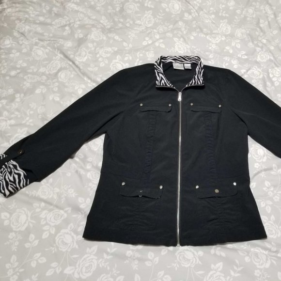 Black/zebra Zenergy by Chico's Light Jacket - Size 0 - Picture 2 of 10